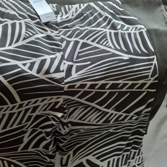 Classy two piece lotī - Picture 11 of 16